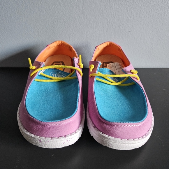 Hey Dude Wendy Youth Slub Canvas Shoes Color Block K13 - NWT - Picture 4 of 9